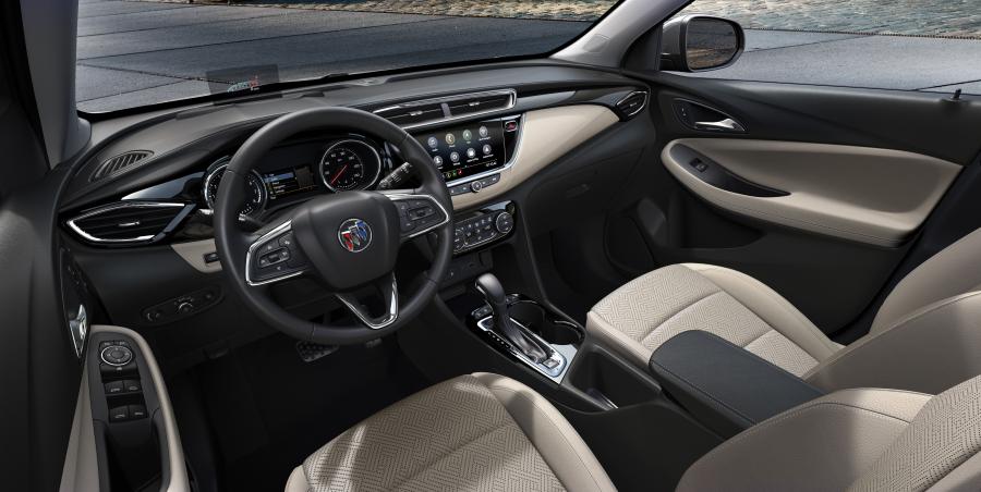 Интерьер Buick Encore GX 2019 года  (NA) (фото 2 из 8)